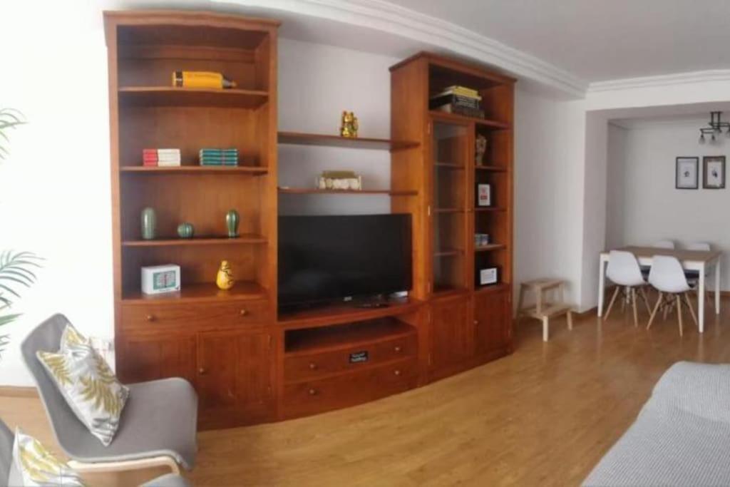 Apto 2 Habitaciones, Garaje Gratis Мадрид Екстер'єр фото